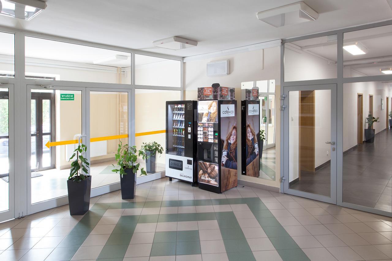 Hostel Dom Studenta Nr 1 Ans W Koninie Konin  Exteriér fotografie